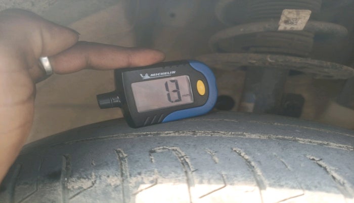 2023 Maruti Dzire LXI, Petrol, Manual, 48,821 km, tyre