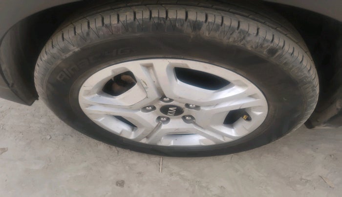 2020 KIA SONET HTK PLUS 1.0 DCT, Petrol, Automatic, 33,785 km, tyre