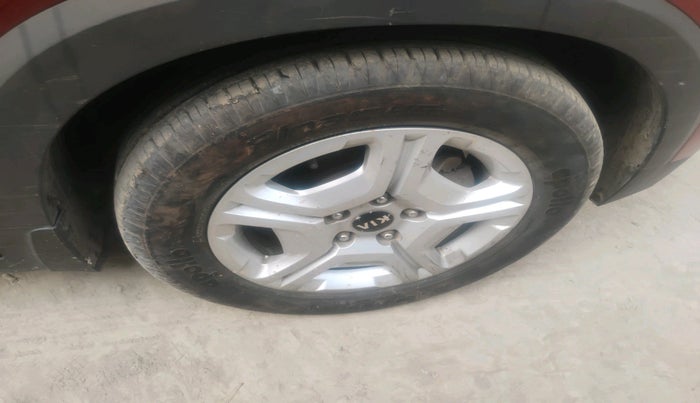 2020 KIA SONET HTK PLUS 1.0 DCT, Petrol, Automatic, 33,785 km, tyre