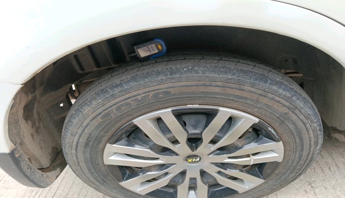 2013 Maruti Swift Dzire VXI, Petrol, Manual, 88,338 km, tyre