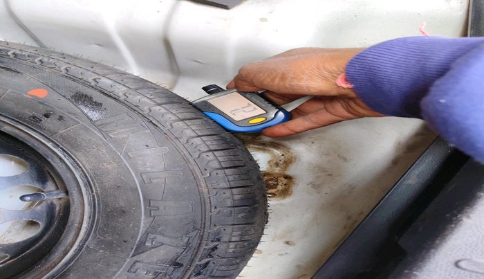 2019 Maruti Alto LXI, Petrol, Manual, 40,514 km, tyre