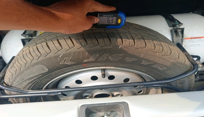 2023 Maruti New Wagon-R LXI CNG 1.0, Petrol, Manual, 39,433 km, tyre