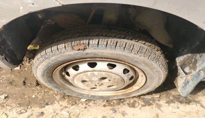 2012 Tata Indica Vista LS TDI, Diesel, Manual, 38,969 km, tyre