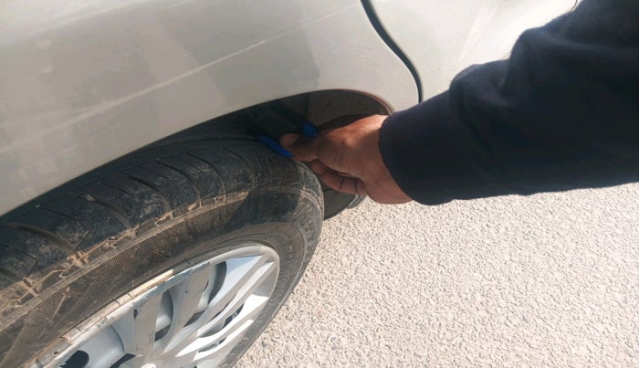 2021 Maruti Swift LXI, Petrol, Manual, 59,774 km, tyre