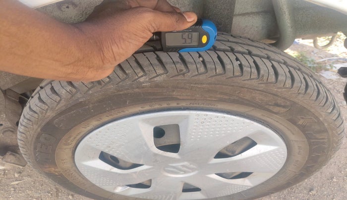 2025 Maruti Alto K10 VXI PLUS AMT, Petrol, Automatic, 5,515 km, tyre