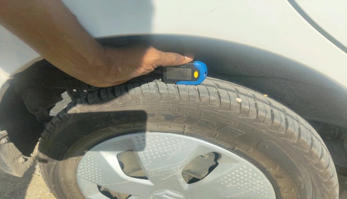 2025 Maruti Alto K10 VXI PLUS AMT, Petrol, Automatic, 5,515 km, tyre