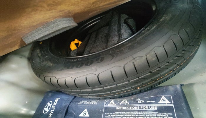 2023 Hyundai Verna SX (O)1.5 VTVT, Petrol, Manual, 7,781 km, tyre