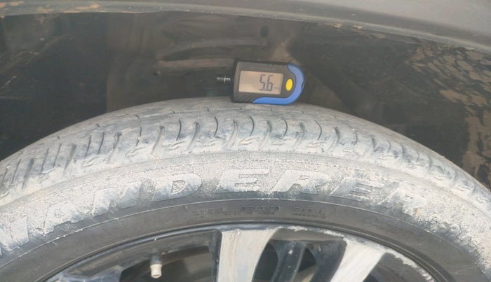 2019 Maruti Vitara Brezza VDI, Diesel, Manual, 1,16,171 km, tyre