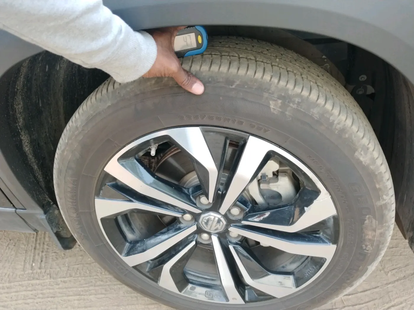 2023 MG HECTOR SAVVY PRO 1.5 TURBO CVT PETROL, Petrol, Automatic, 67,651 km, tyre