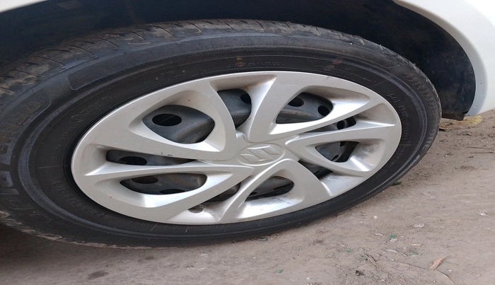 2023 Maruti Celerio VXI AMT, Petrol, Automatic, 43,981 km, tyre