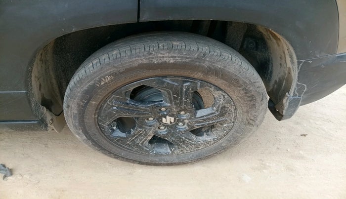 2023 Maruti BREZZA ZXI SMART HYBRID , Petrol, Manual, 43,541 km, tyre