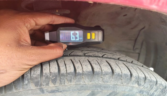 2013 Maruti Wagon R 1.0 VXI, Petrol, Manual, 45,944 km, tyre