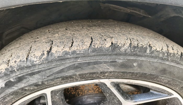 2017 BMW X1 xDrive20d xLine, Diesel, Automatic, 61,741 km, tyre