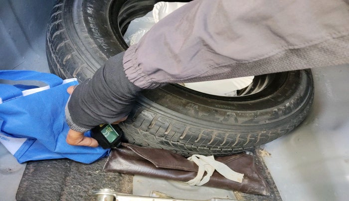 2017 Honda City 1.5L I-VTEC V MT, Petrol, Manual, 1,00,283 km, tyre