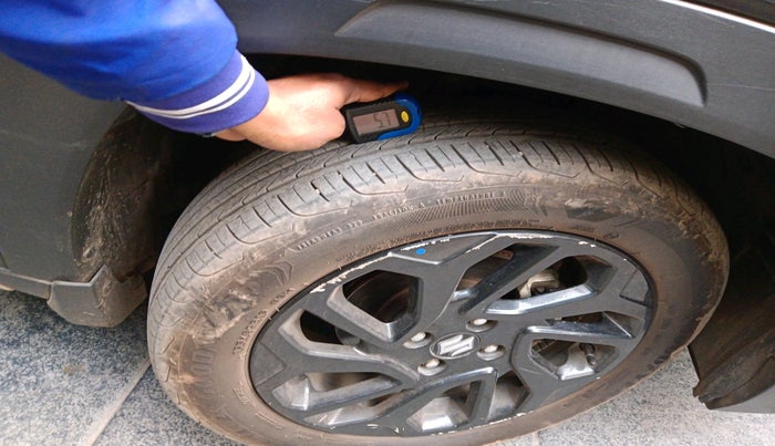 2023 Maruti FRONX ZETA 1.0L TURBO 6 AT, Petrol, Automatic, 25,908 km, tyre