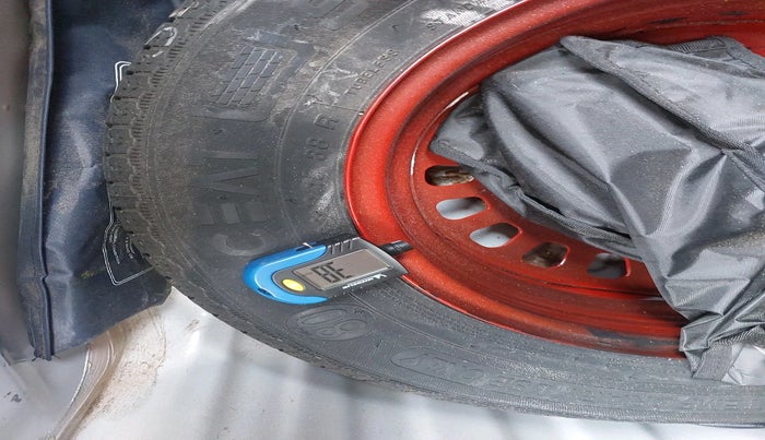 2021 Renault Kiger RXT MT, Petrol, Manual, 32,688 km, tyre