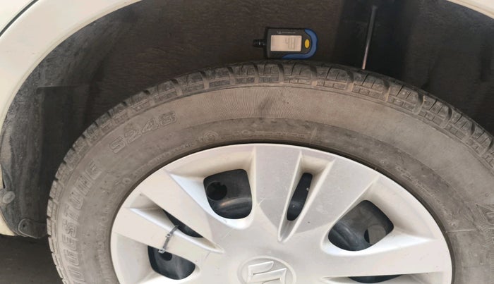 2012 Maruti Swift Dzire VDI, Diesel, Manual, 412 km, tyre