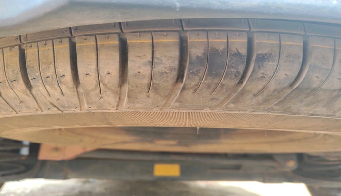 2020 Tata Harrier XZ PLUS 2.0L, Diesel, Manual, 1,17,011 km, tyre