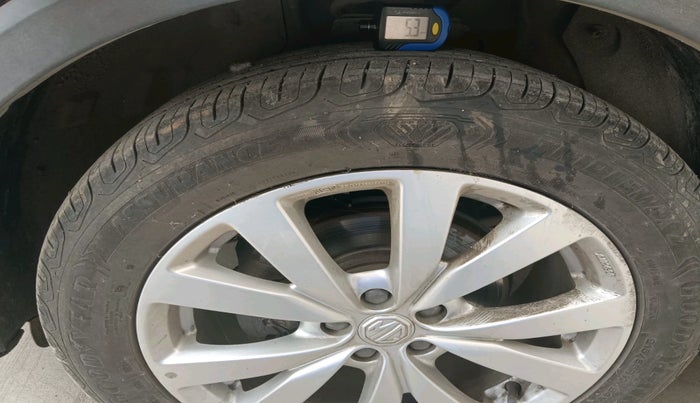 2023 MG ASTOR SUPER 1.5 MT, Petrol, Manual, 21,524 km, tyre