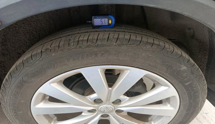 2023 MG ASTOR SUPER 1.5 MT, Petrol, Manual, 21,524 km, tyre