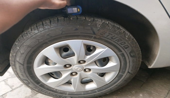 2017 Hyundai Elite i20 SPORTZ 1.2, Petrol, Manual, 39,321 km, tyre