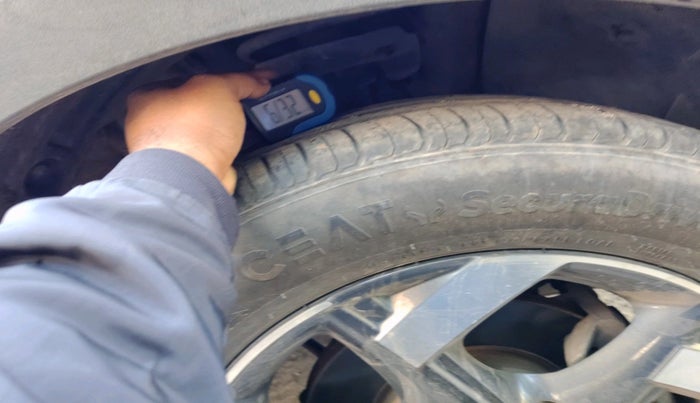 2019 Hyundai VENUE SX PLUS 1.0 TURBO DCT, Petrol, Automatic, 71,656 km, tyre