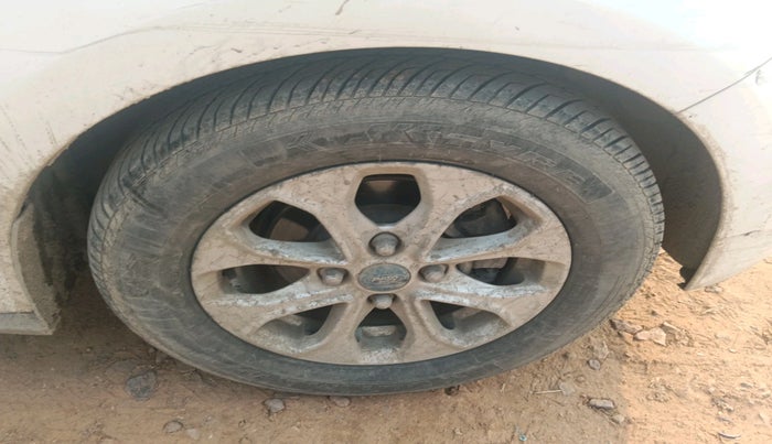 2016 Ford Figo Aspire TITANIUM1.5 DIESEL, Diesel, Manual, 1,46,671 km, tyre