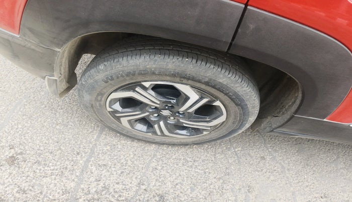 2022 Maruti BREZZA ZXI + SMART HYBRID, Petrol, Manual, 16,820 km, tyre