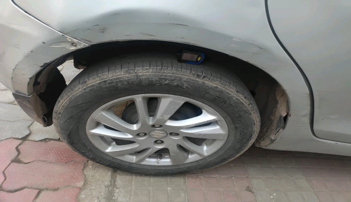 2013 Maruti Swift ZDI, Diesel, Manual, 1,49,098 km, tyre