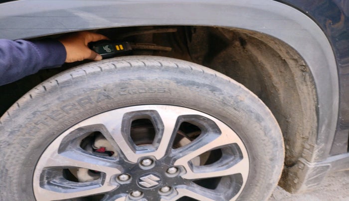 2022 Maruti Grand Vitara ALPHA SMART HYBRID, Petrol, Manual, 48,225 km, tyre