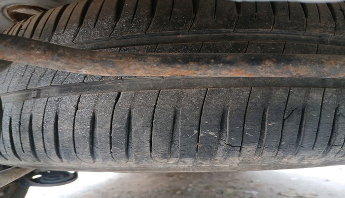 2012 Maruti Ertiga VDI, Diesel, Manual, 86,632 km, tyre