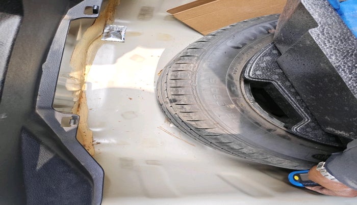 2016 Maruti Ciaz VXI, Petrol, Manual, 46,848 km, tyre