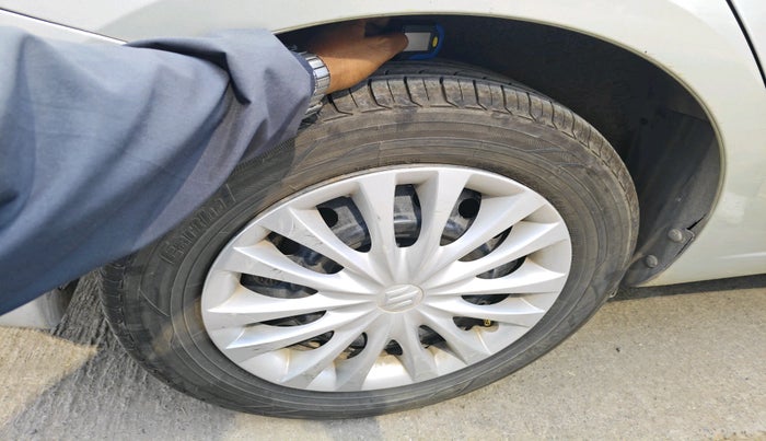 2016 Maruti Ciaz VXI, Petrol, Manual, 46,848 km, tyre