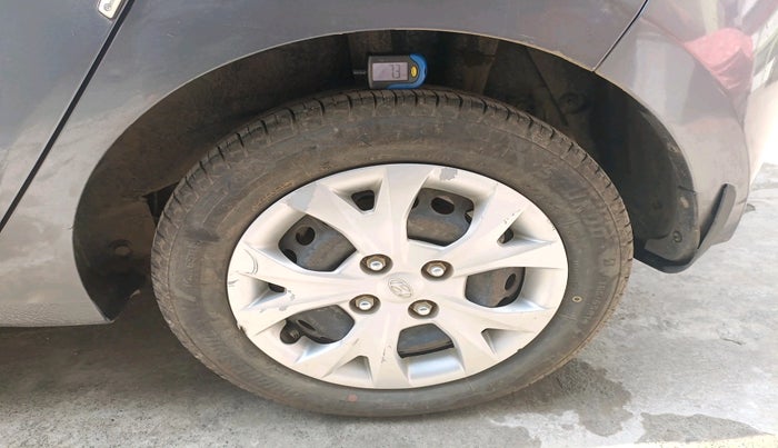 2016 Hyundai Grand i10 SPORTZ 1.2 KAPPA VTVT, Petrol, Manual, 535 km, tyre