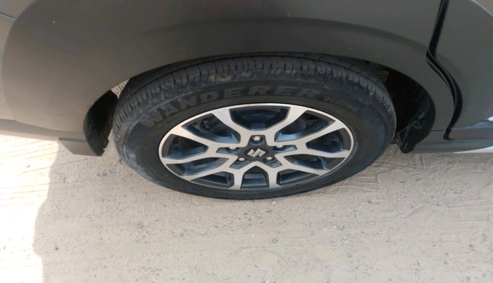 2024 Maruti XL6 ZETA CNG, Petrol, Manual, 11,119 km, tyre