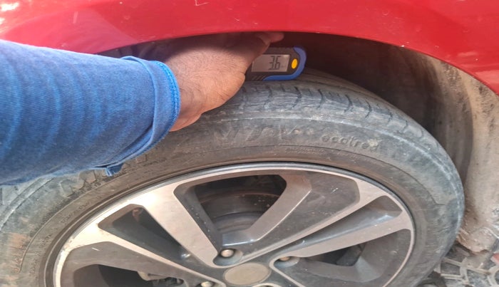 2020 Tata ALTROZ XZ PETROL, Petrol, Manual, 41,812 km, tyre