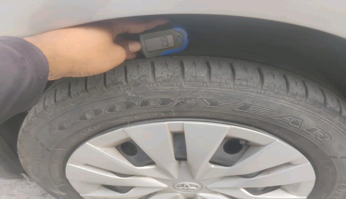 2018 Toyota YARIS G CVT, Petrol, Automatic, 45,300 km, tyre