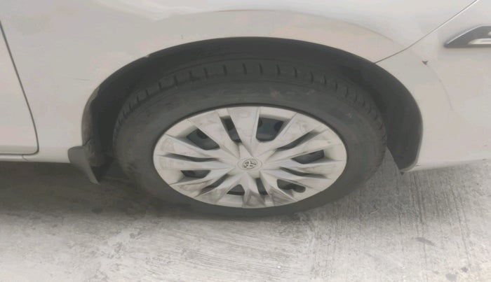 2018 Toyota YARIS G CVT, Petrol, Automatic, 45,300 km, tyre