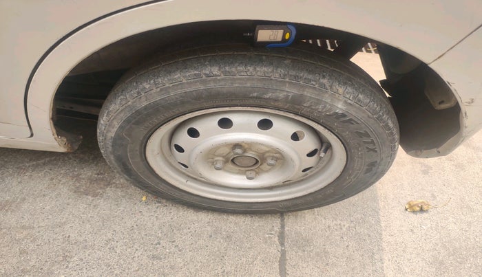 2017 Maruti Wagon R 1.0 LXI CNG, Petrol, Manual, 1,89,010 km, tyre