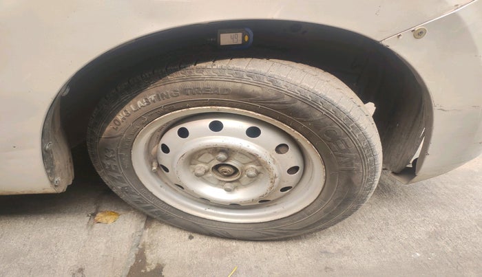 2017 Maruti Wagon R 1.0 LXI CNG, Petrol, Manual, 1,89,010 km, tyre