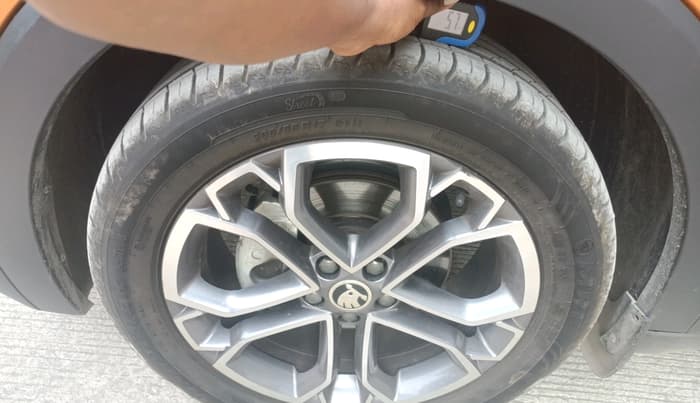 2023 Skoda KUSHAQ STYLE 1.0L TSI AT, Petrol, Automatic, 3,252 km, tyre