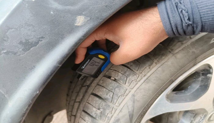 2018 Renault Captur RXT PETROL, Petrol, Manual, 83,500 km, tyre