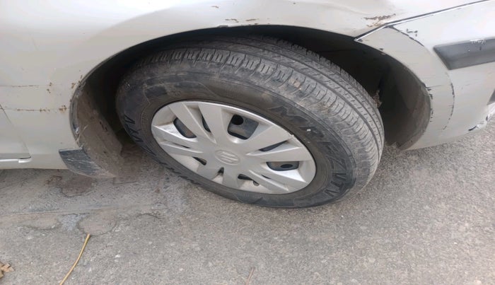 2014 Maruti Swift Dzire VXI, Petrol, Manual, 81,145 km, tyre