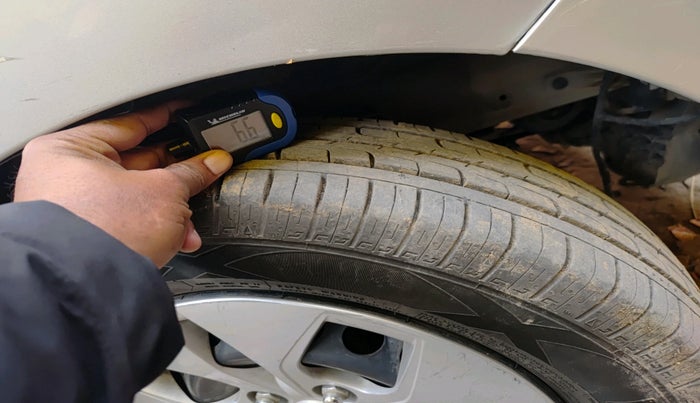 2018 Hyundai Xcent S 1.2, Petrol, Manual, 46,202 km, tyre