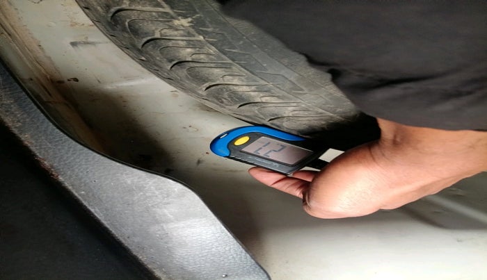 2020 Maruti Swift Dzire TOUR S-CNG, Petrol, Manual, 1,39,828 km, tyre