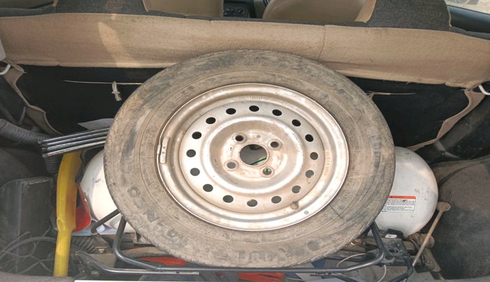 2022 Maruti New Wagon-R LXI CNG 1.0, CNG, Manual, 84,636 km, tyre