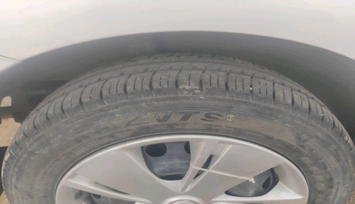 2019 Nissan Micra XL (O) CVT, Petrol, Automatic, 15,875 km, tyre