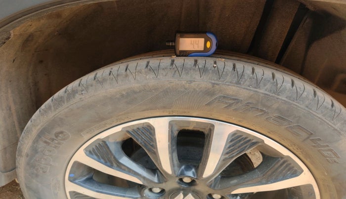 2021 Maruti Vitara Brezza ZXI PLUS DUAL TONE, Petrol, Manual, 28,543 km, tyre