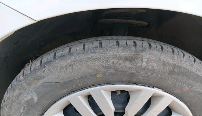 2024 Maruti Dzire VXI CNG, Petrol, Manual, 44,836 km, tyre