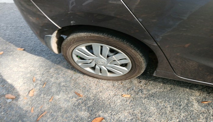 2016 Honda Jazz 1.2L I-VTEC SV, Petrol, Manual, 82,770 km, tyre